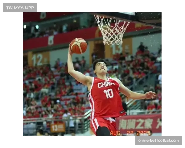 旧金山大学赛季首战告捷 王俊杰9分4板展现高效进攻