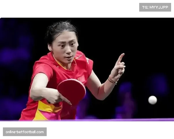 陈熠反手拧拉技术特点突出 台内球处理展现进步空间